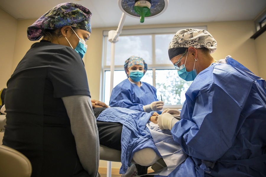 پتوز اکتسابی (Acquired Ptosis)